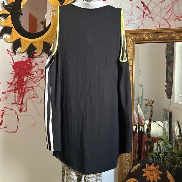 Maloka Black and White Abstract Blouse Small - Picture 8 of 15